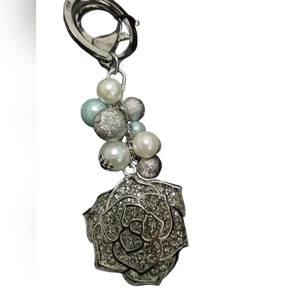 Figaro Elegant Silver Rose Keychain with Beads NIB